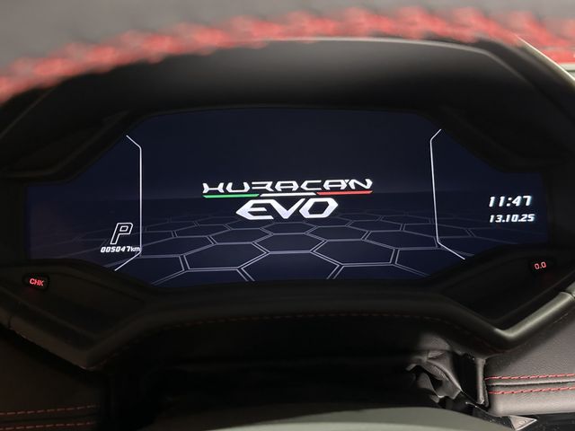 LAMBORGHINI HURACAN