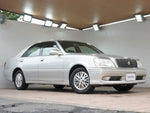 CROWN sedan