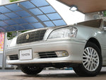 CROWN sedan