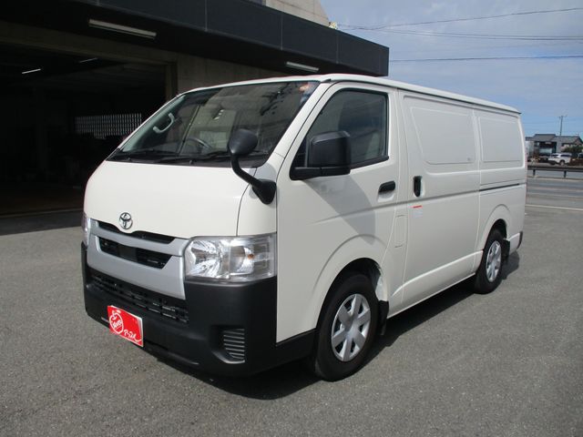 HIACE van 2WD