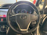 VOXY HYBRID
