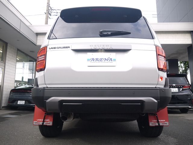 LANDCRUISER 250