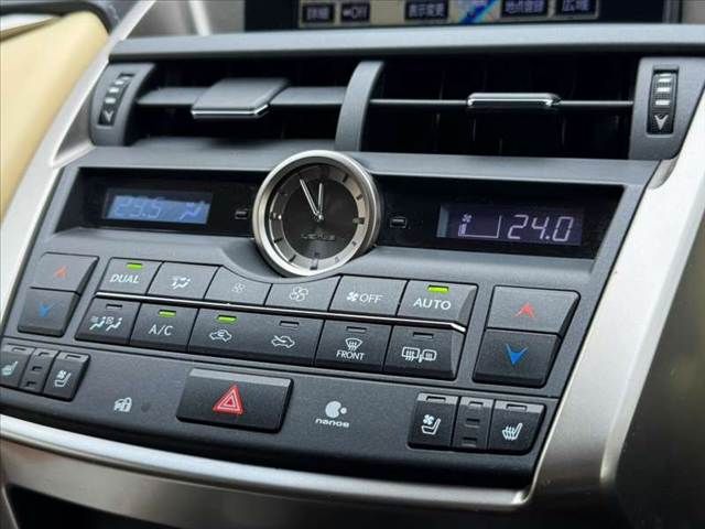 LEXUS NX300h
