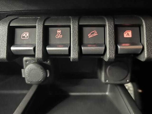 JIMNY NOMADE