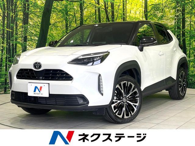 YARIS CROSS
