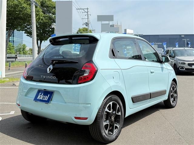 RENAULT TWINGO