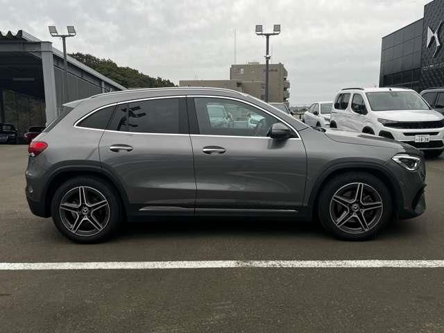 MERCEDES BENZ GLA class
