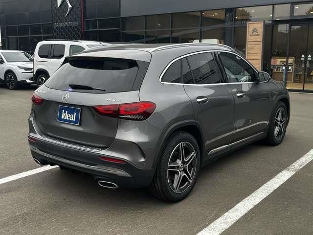 MERCEDES BENZ GLA class
