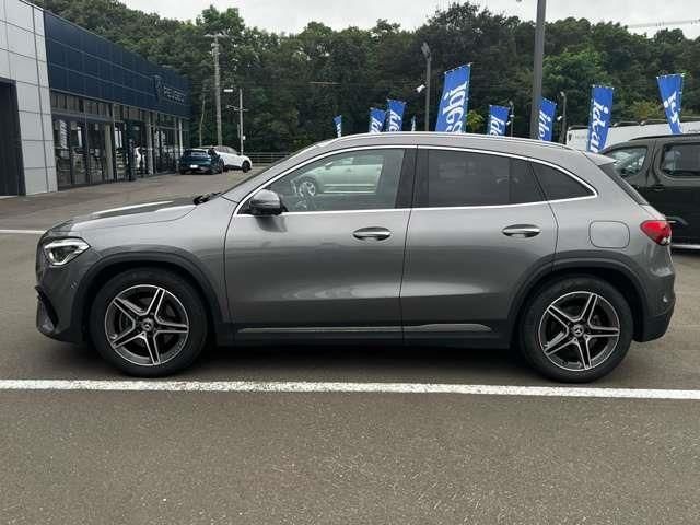 MERCEDES BENZ GLA class