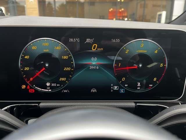 MERCEDES BENZ GLA class