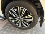 LEXUS LX600