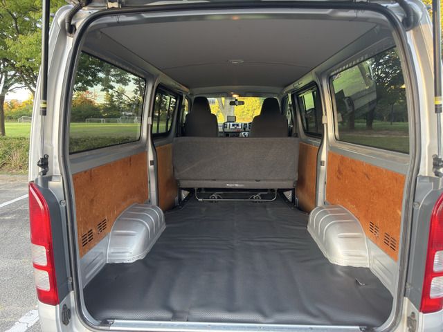 HIACE van 4WD