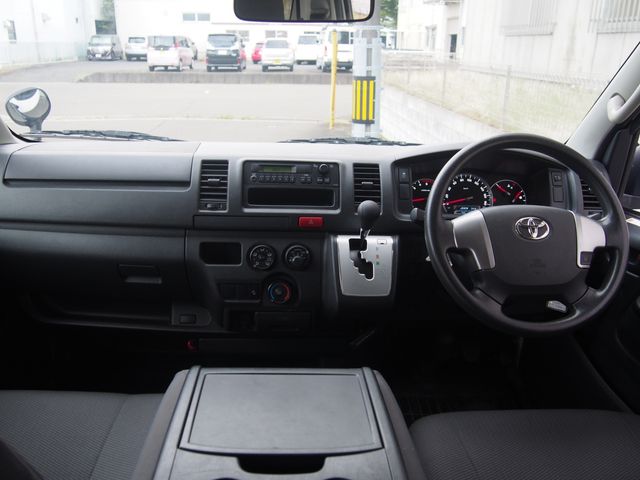HIACE van 4WD