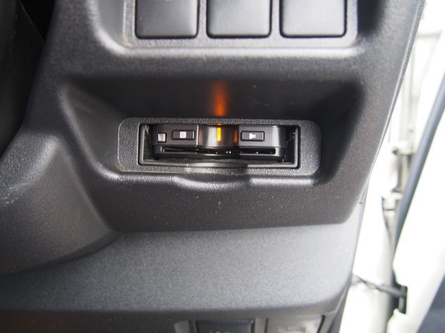 HIACE van 4WD