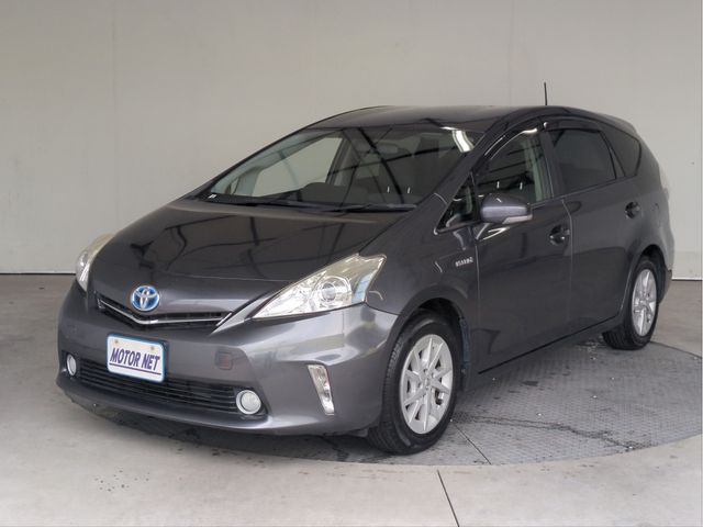 PRIUS Alpha
