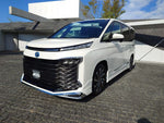 VOXY HYBRID