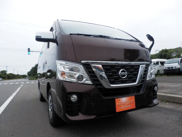 NV350 CARAVAN 4WD