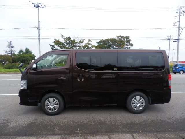 NV350 CARAVAN 4WD