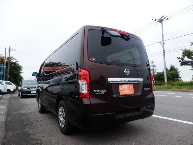 NV350 CARAVAN 4WD