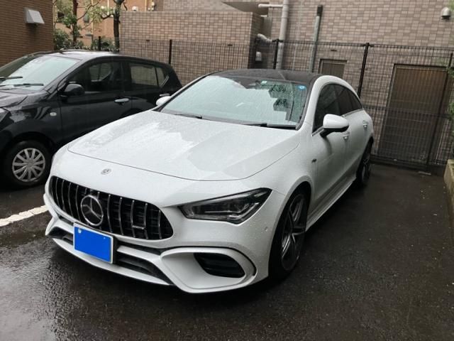 MERCEDES AMG CLA Shooting Brake