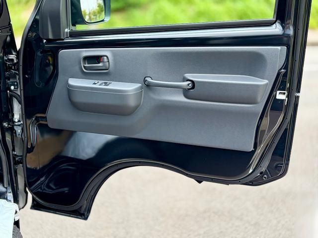 CARRY truck 4WD