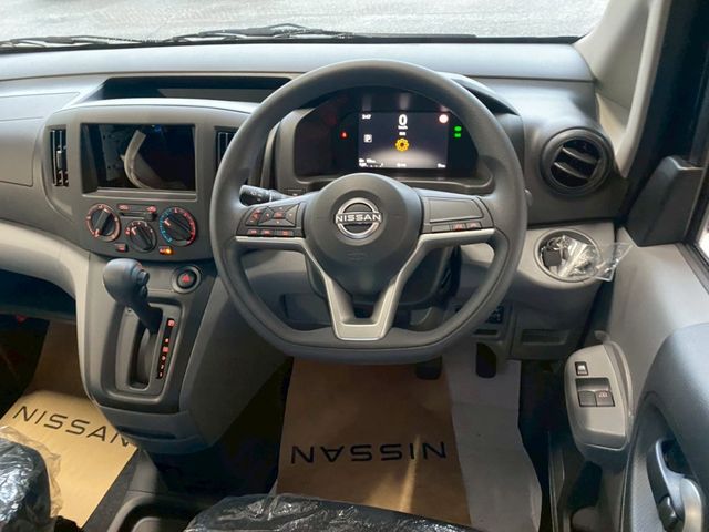 NV200 VANETTE van 4WD