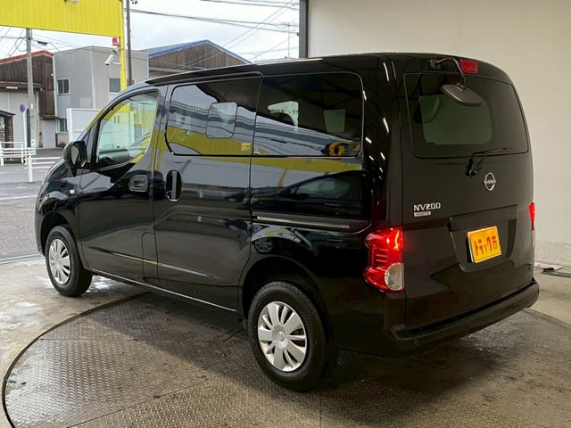 NV200 VANETTE van 4WD