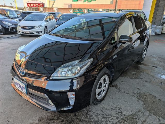 PRIUS PHV