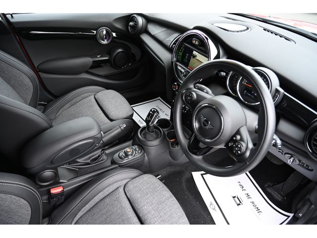 MINI COOPER 5DOOR