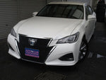 CROWN sedan hybrid