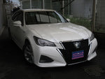 CROWN sedan hybrid