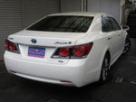 CROWN sedan hybrid