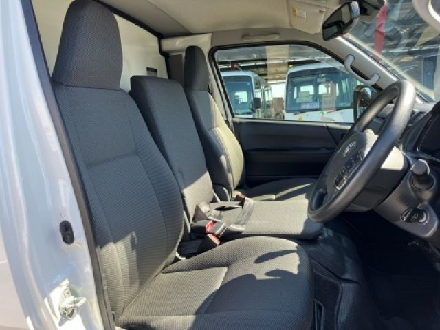 HIACE van 4WD