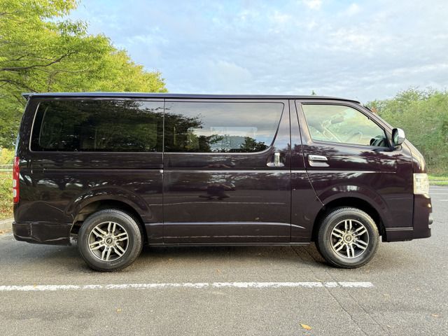 HIACE van 4WD