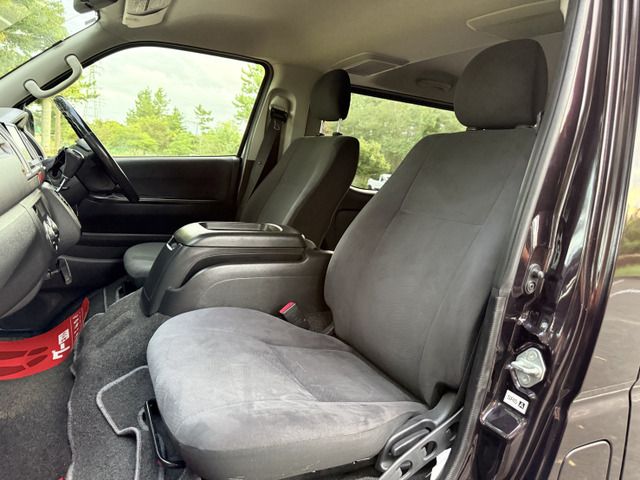 HIACE van 4WD