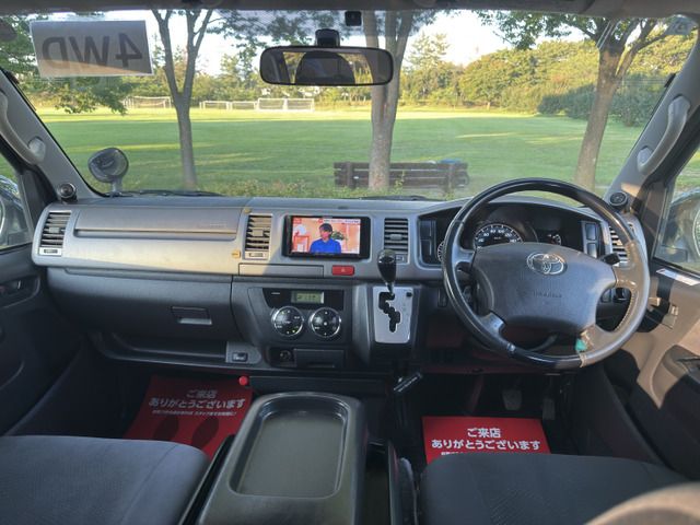 HIACE van 4WD
