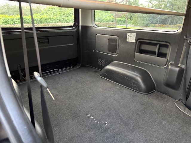 HIACE van 4WD
