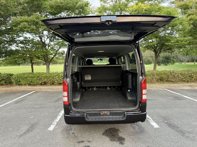 HIACE van 4WD
