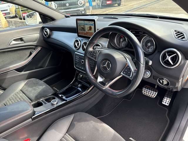 MERCEDES BENZ CLA class