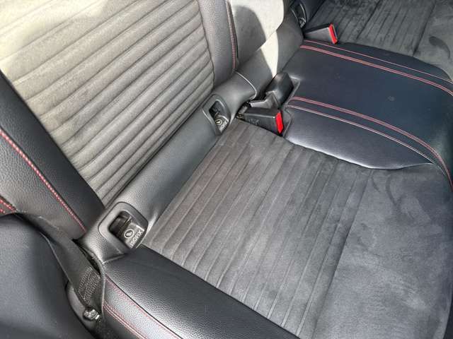 MERCEDES BENZ CLA class