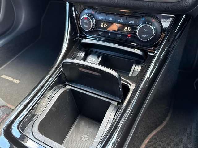 MERCEDES BENZ CLA class