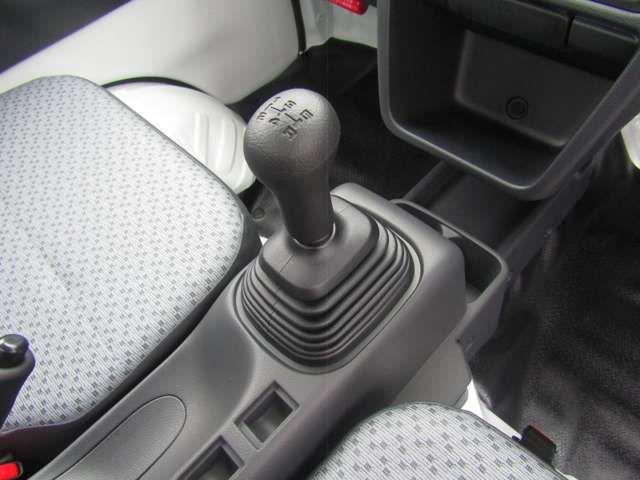 CARRY truck 4WD
