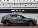 MAZDA3 FASTBACK