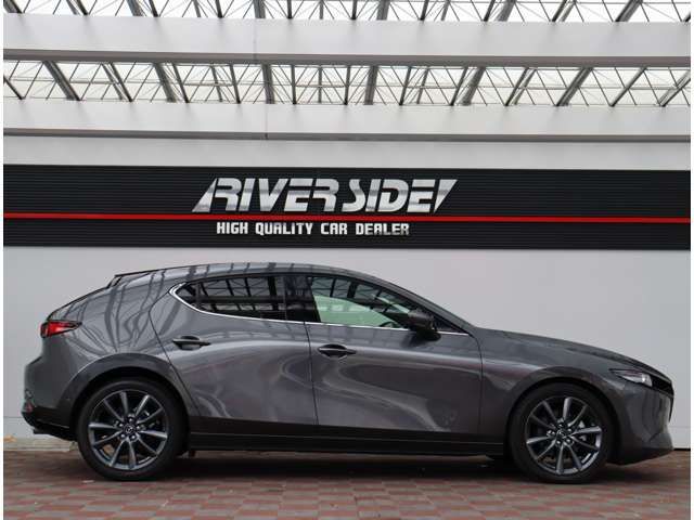 MAZDA3 FASTBACK