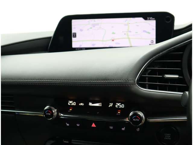MAZDA3 FASTBACK