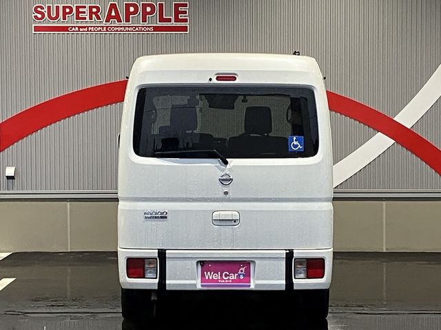 NV100 CLIPPER RIO 4WD