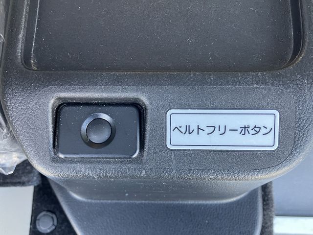 NV100 CLIPPER RIO 4WD