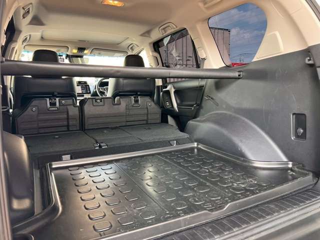 LANDCRUISER PRADO