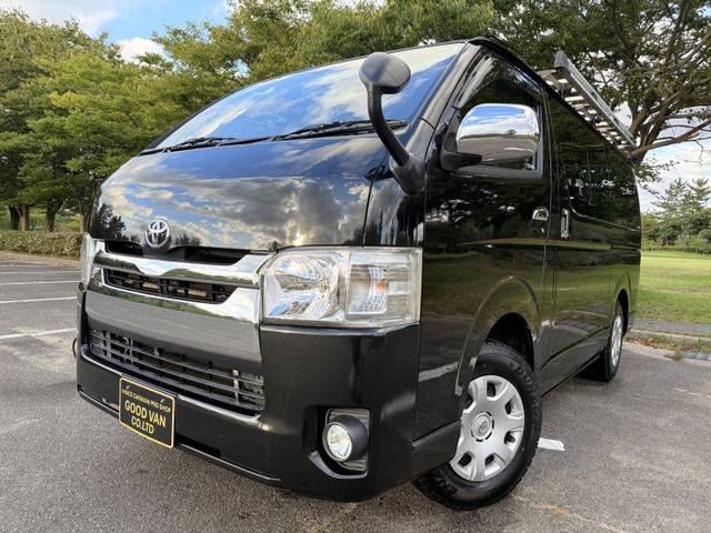 HIACE van 4WD