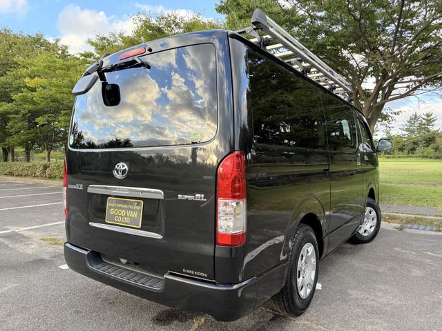 HIACE van 4WD